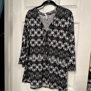 NY Collection Sz XL Black & White Abstract Print Top Lace up Front 3/4 Sleeve